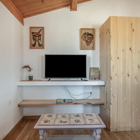 Casa Aguacate Solo Familias
